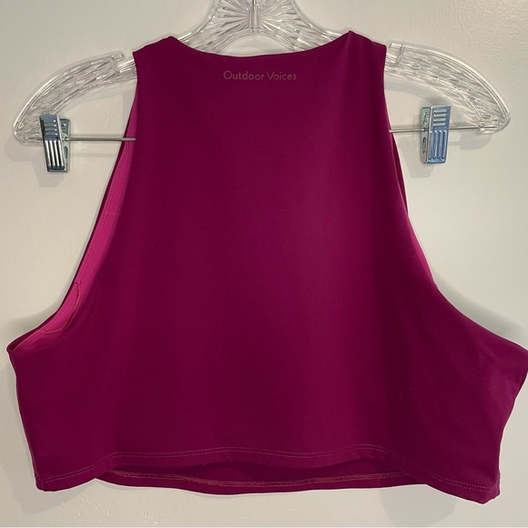 Outdoor Voices Women's XXL Zoom Crop Top Grape Jam Racerback EUC - Picture 11 of 16